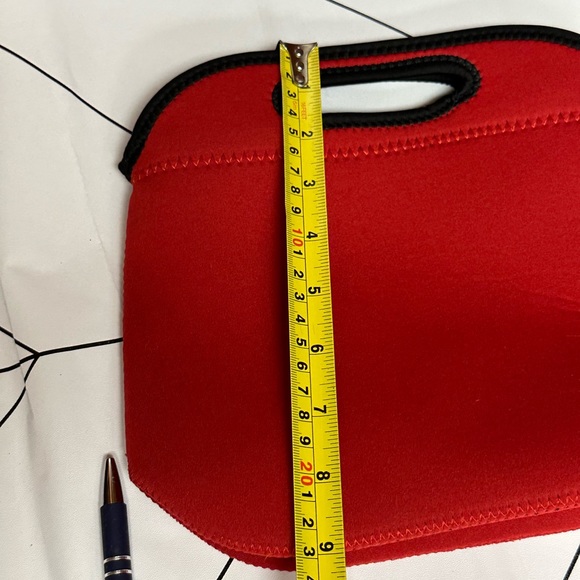 Neoprene Lunch Bag - Grapeville middle School - Picture 7 of 12